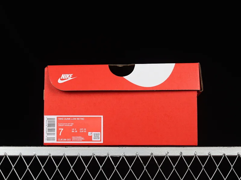 All categories Nk SB Dunk series Nk SB Dunk Low low-top sneakers F version Nk Dunk Low strap deconstruction SB smashed backboard fashion casual sneakers DJ6188-002